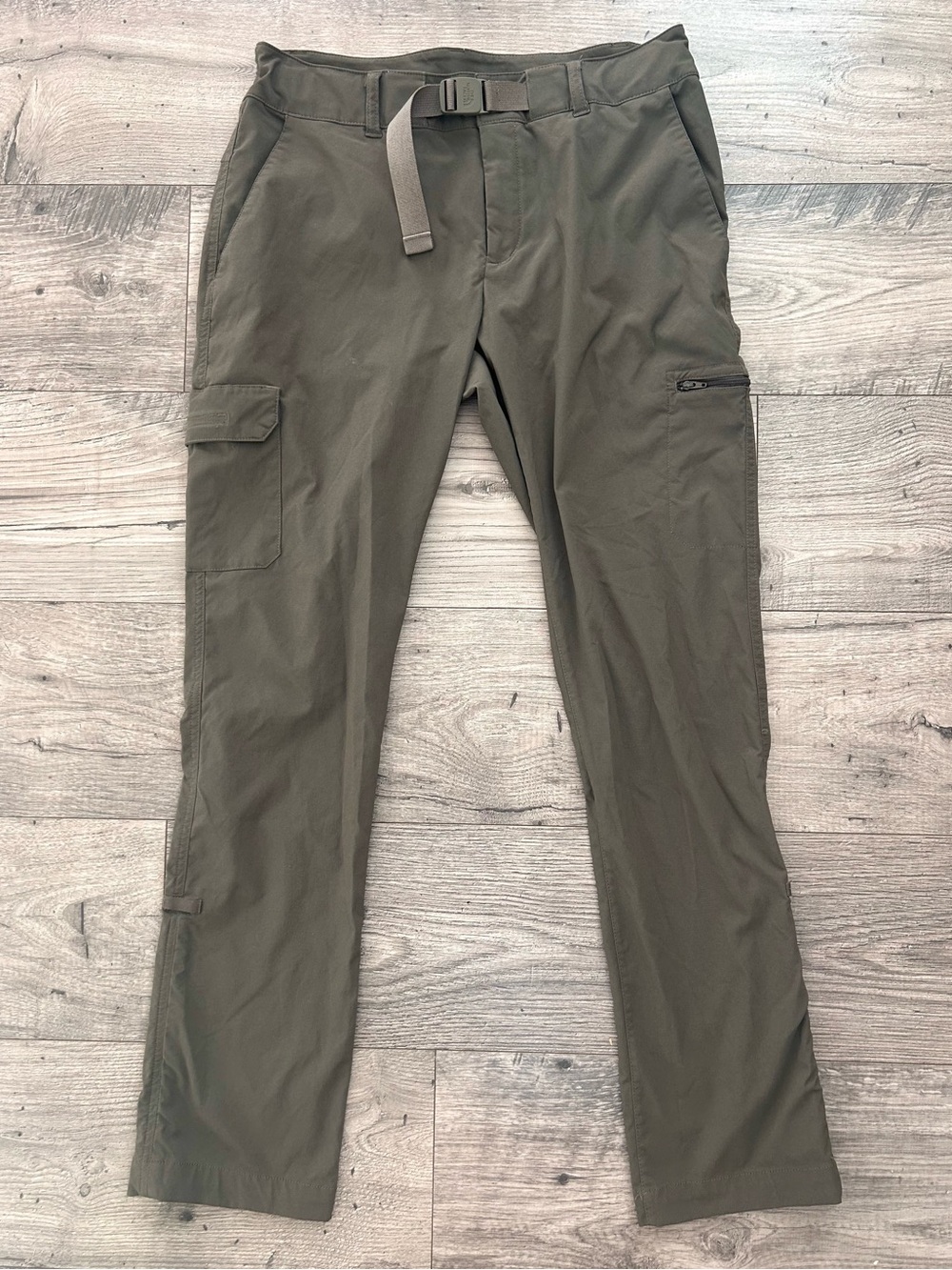 The North Face Khaki Green Straight Leg Hiking Pants Size 8